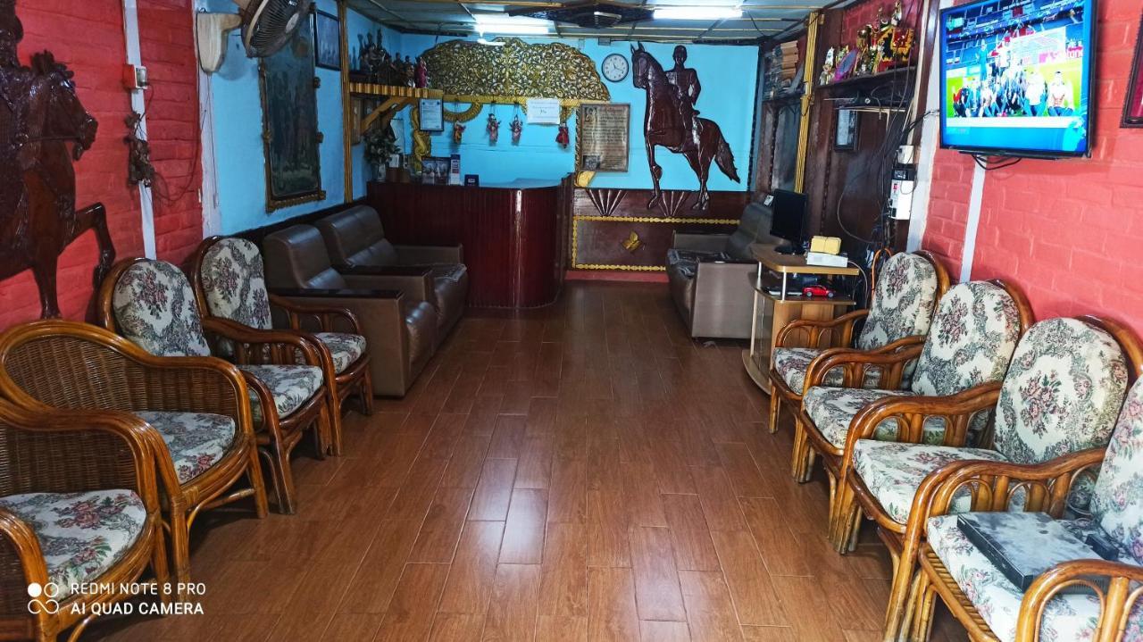 Golden Mandalay Hotel Екстер'єр фото