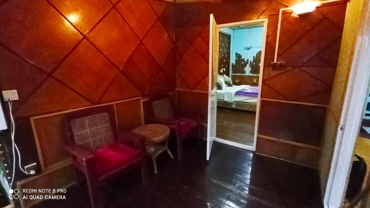 Golden Mandalay Hotel Екстер'єр фото