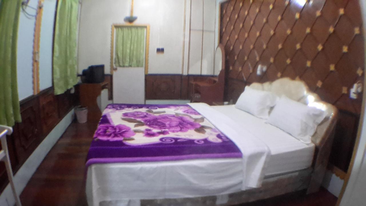 Golden Mandalay Hotel Екстер'єр фото